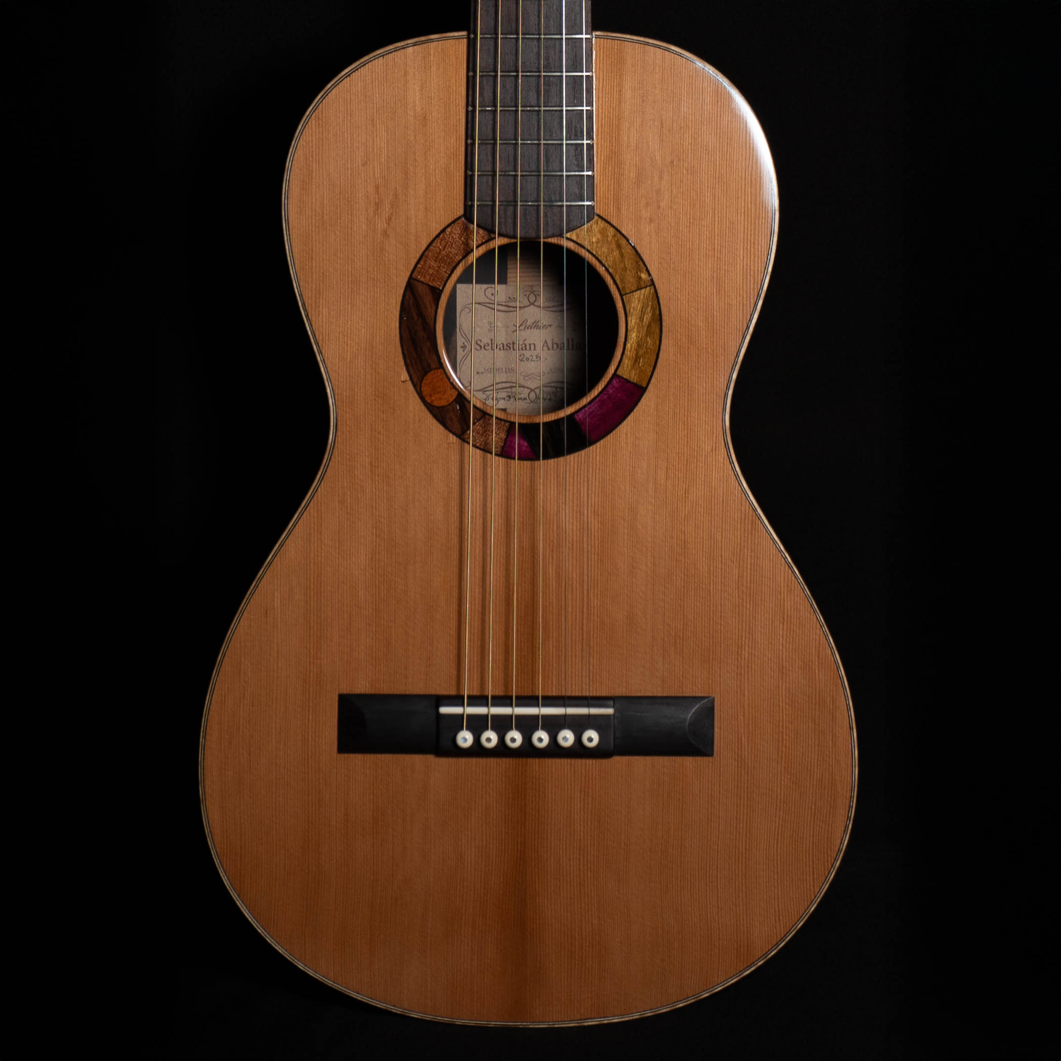 GUITARRA ABALLAY EBANO